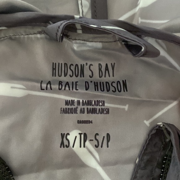 NWT Grand Portage Unisex Paddle Graphic Packable Windbreaker Size XS/S - Picture 4 of 9